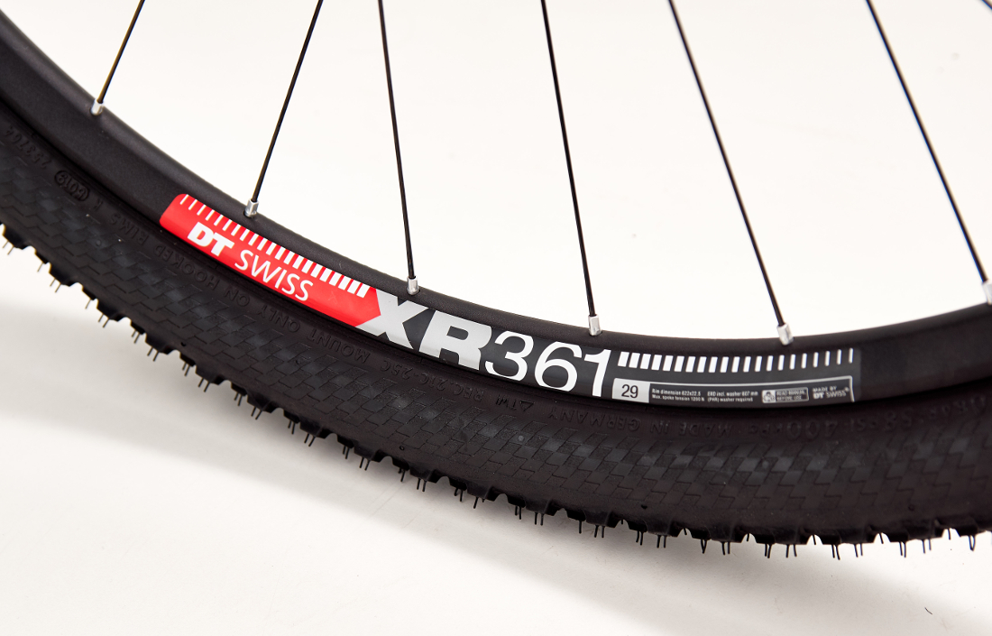 Mauna Loa 29 CB 25y Detail 2 1100x705