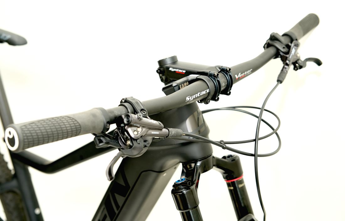 Mauna Loa STEPS Intube Detail 4 blk 1100x705