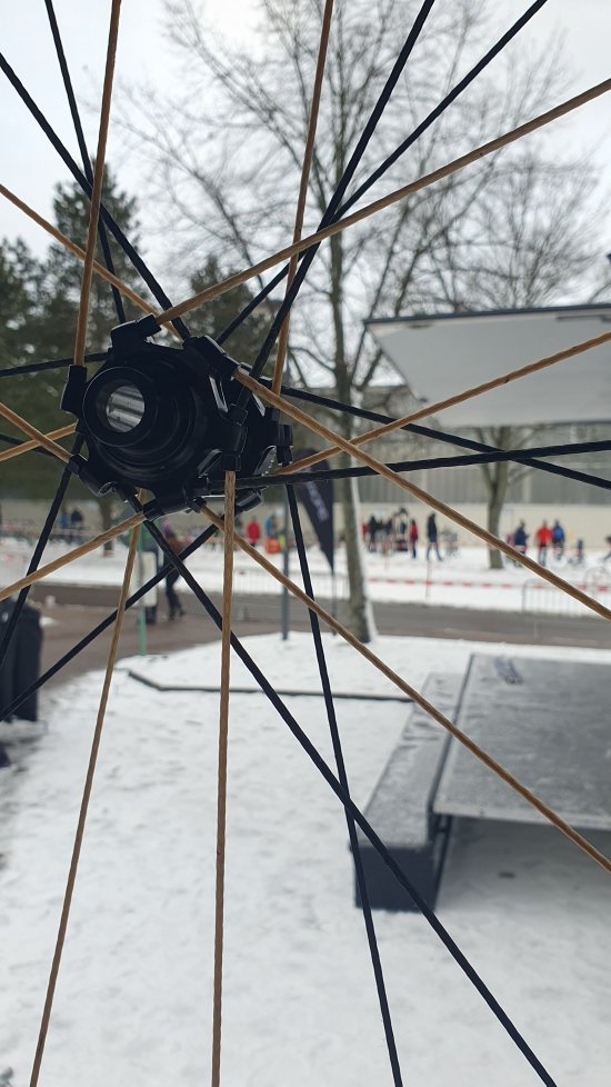 20250111 095508 550x978 equal